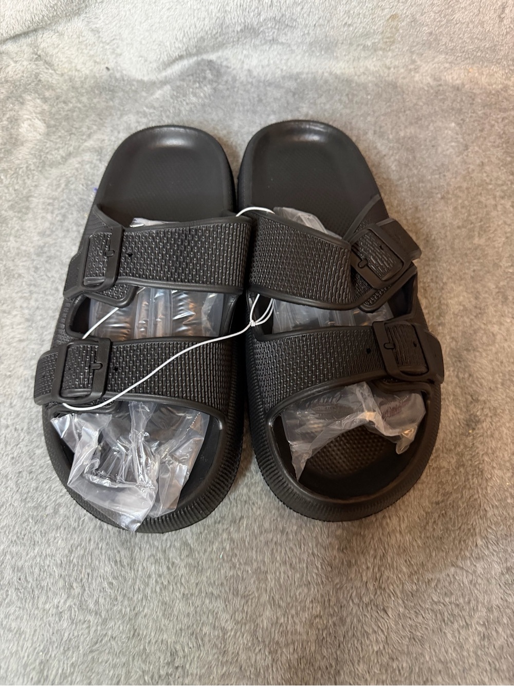 Unisex Black Double Bucket Strap Cloud Slides Sandals ( 42-43) Women’s 10-11